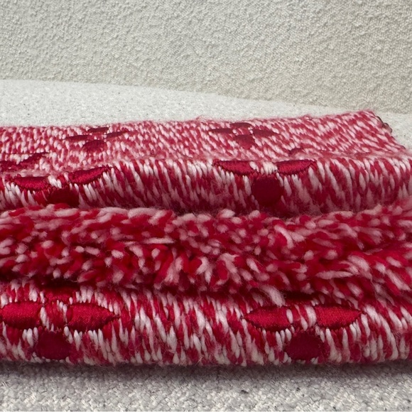 LOUIS VUITTON 
Wool Silk Logomania Mix Scarf Coquelicot unisex silk|wool LV - Picture 10 of 13
